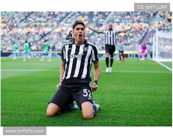 诺丁汉森林官方宣布签下巴西前锋伊戈尔热苏斯双方达成四年合约